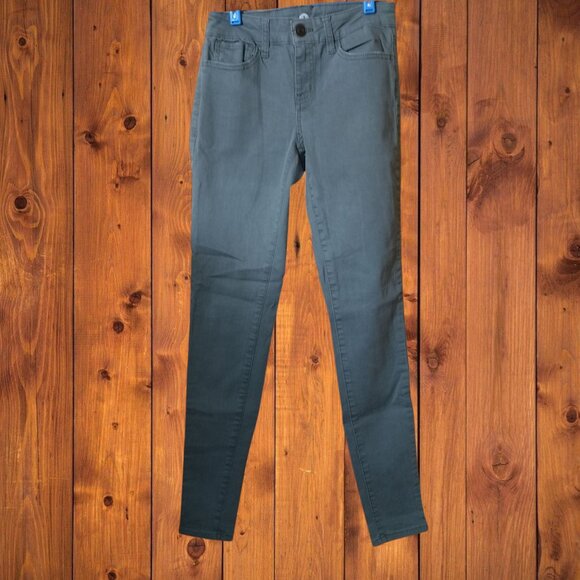 So Jeans Juniors Size 3 Green Low Rise Jeggings Jeans Stretch Pockets Skinny - Picture 1 of 4